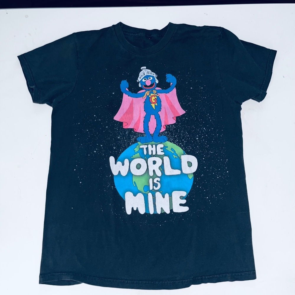 Sesame Street Super Grover Graphic Vintage T-shirt